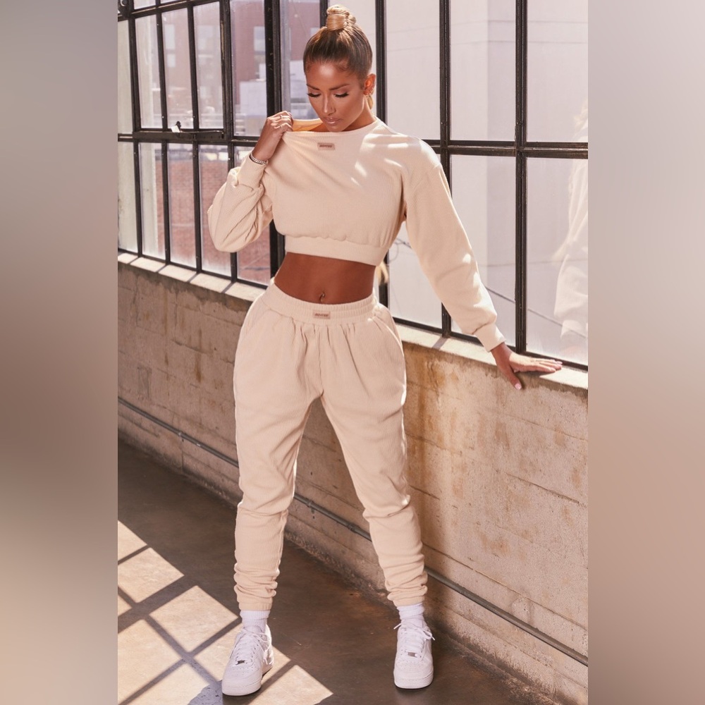 Bo and Tee cream sweat set, size large top and medium bottoms